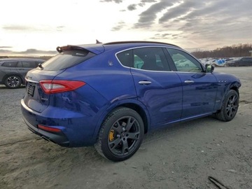 Maserati Levante 2020 Maserati Levante Sport 2020 3.0l 3.0 Benzyna 345KM, zdjęcie 3
