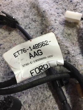 FORD TOURNEO COURIER 14- INSTALACE SVAZEK KRYT