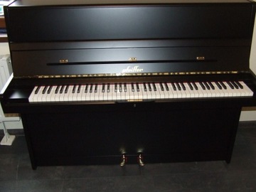 Pianino Pfeiffer z mechanizmem Renner, made in Germany, czarne z 1969 r.