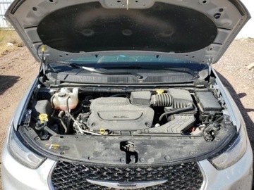 Chrysler Pacifica II 2023 Chrysler Pacifica Touring L, 2023r., 3.6L 3.6 Benzyna 260KM, zdjęcie 11
