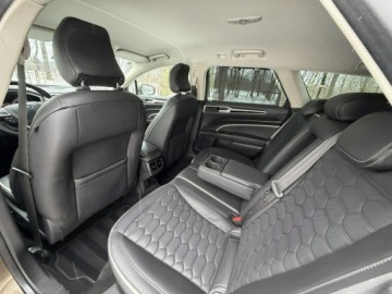 Ford Mondeo V Kombi 2.0 TDCi Bi-Turbo 210KM 2015 Ford Mondeo Vignale 2.0 BI-TURBO TDCI 210 Koni, zdjęcie 20