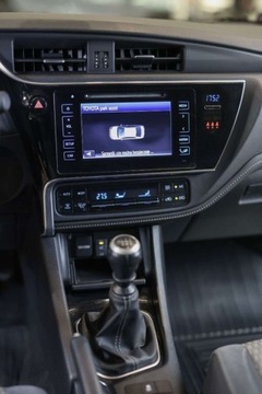 Toyota Auris II Touring Sports Facelifting 1.6 Valvematic 132KM 2017 Toyota Auris 1.6 Selection 1.6 Benzyna 132KM, zdjęcie 34