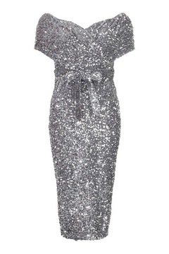 СЕРЕБРЯНОЕ ПЛАТЬЕ BOOHOO С ОТКРЫТЫМИ ПЛЕЧАМИ XYW NG2__L С БАЙЕТКАМИ