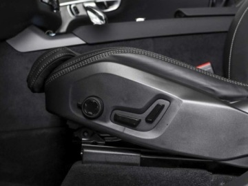 Volvo XC90 II 2026 VOLVO XC90 B5 AWD Plus Bright Suv 2.0 (264KM) 2026, zdjęcie 5