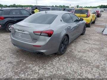 Maserati Ghibli III 2021 Maserati Ghibli S Q4 2021 3.0l 3.0 Benzyna 424KM, zdjęcie 5