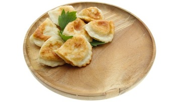 ДЕРЕВЯННАЯ ТАРЕЛКА С ПОДДОНОМ АКАЦИЯ