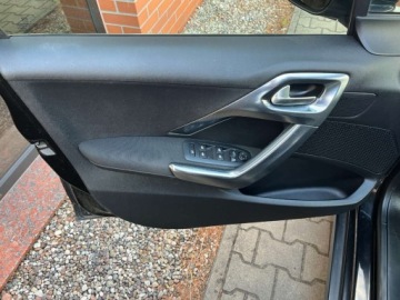 Peugeot 2008 I SUV Facelifting 1.6 BlueHDi 99KM 2016 Peugeot 2008 1.6 diesel 99 KM kamera zarejestrowany w PL zadbany zami, zdjęcie 18