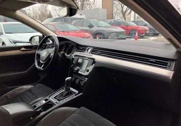 Volkswagen Passat B8 Variant 1.8 TSI BlueMotion Technology 180KM 2015 Volkswagen Passat Variant Volkswagen Passat Variant 1.8 TSI BMT Highline D, zdjęcie 15