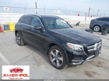 Mercedes GLC C253 2018 Mercedes-Benz GLC 2018 MERCEDES-BENZ GLC 300 4MATIC 2.0 Benzyna 241KM