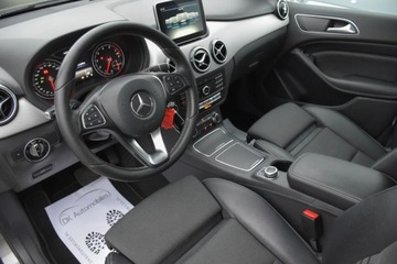 Mercedes Klasa B W246 Sports Tourer Facelifting 1.6 180 122KM 2016 Mercedes-Benz Klasa B MERCEDES B180 122KM ALU17 Automat LED WEBASTO Navi G, zdjęcie 17