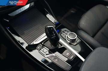 BMW X4 G02 SUV 20d 190KM 2020 BMW X4 xDrive20dFV23Adaptacyjny Reflektor LEDLED Fog lights 2.0 Diesel, zdjęcie 4