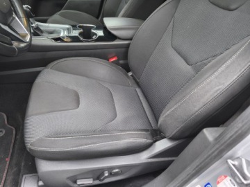 Ford Mondeo V Kombi 2.0 TDCi 150KM 2016 FORD MONDEO V Kombi (CE) 2.0 TDCi 150 KM BOGATE WYPOSAŻENIE, zdjęcie 18