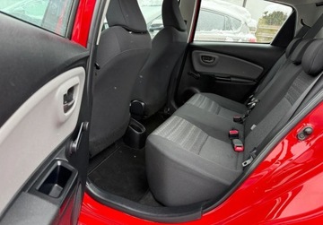 Toyota Yaris III Hatchback 5d Facelifting 1.0 VVT-i 69KM 2016 Toyota Yaris Salon Polska, Serwis ASO, Czujniki park. 1 rej IV 2017r. 69KM, zdjęcie 11