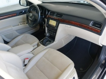 Skoda Superb II Kombi 3.6 FSI 4x4 260KM 2010 Škoda Superb Skoda Superb 3.6, zdjęcie 20