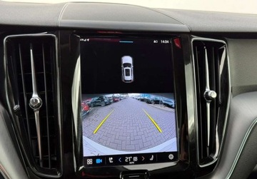 Volvo XC60 II Crossover Facelifting 2.0d B4 197KM 2022 Volvo XC 60 LED Podgrzewana kierownica i fotele Kamera FVAT23 Salon PL, zdjęcie 32