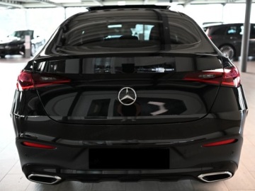 Mercedes GLC C254/X254 Coupe 2.0 220d 197KM 2026 GLC Coupe 220 d 4-Matic AMG Line 2.0 (197KM) 2026, zdjęcie 2