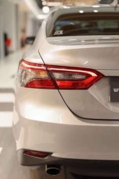 Toyota Camry IX Sedan 2.5 Hybrid Dynamic Force 218KM 2023 Toyota Camry 2.5 Hybrid Comfort Business CVT 2.5 Hybryda 218KM, zdjęcie 19