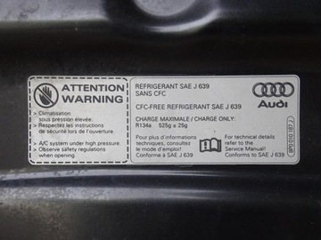 AUDI A3 8P FACELIFT 08-12 KAPOTA KRYT MOTORU OEM LZ9Y
