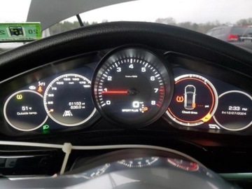 Porsche Panamera II Liftback 3.0 330KM 2018 Porsche Panamera 2018 PORSCHE PANAMERA 4, silnik 3.0 L , 3.0 Benzyna 330KM, zdjęcie 9