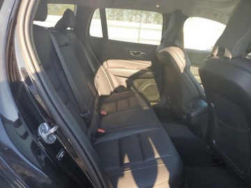 Volvo V60 II  2024 Volvo V60 Cross Country Plus 2024 2.0l 2.0 Benzyna 247KM, zdjęcie 10