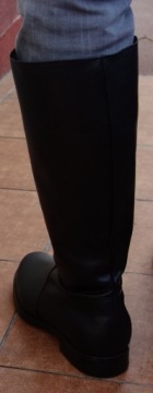 Мужские кожаные ботинки без шнуровки № 39.