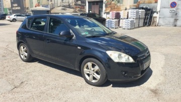 Kia Ceed I Hatchback 1.6 CRDi 115KM 2008 KIA CEE'D liftback 1.6 CRDi 115 115 KM, zdjęcie 16