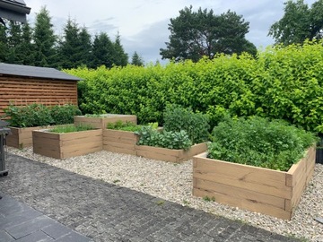 Бетонный огород, ящики для осмотра огорода