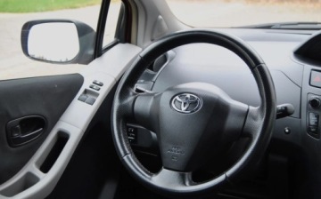 Toyota Yaris II Hatchback 5d 1.4 D-4D 90KM 2008 Toyota Yaris GWARANCJA, 2008r, Salon PL, 1.4 Diesel, Klima, ISOFIX 1.4, zdjęcie 9