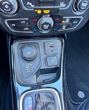 Jeep Compass II SUV 1.4 Multiair 170KM 2018 Jeep Compass Jeep Compass Limited 1.4Turbo 4x4 Automat 1.4 Benzyna 170KM, zdjęcie 32