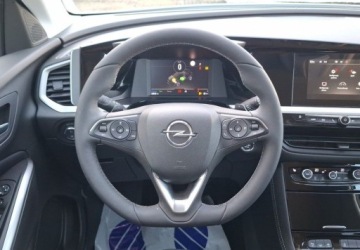 Opel 2024 Opel Grandland 1.2 T mHEV Ultimate SS eDTC6 1.2 Benzyna 136KM, zdjęcie 8