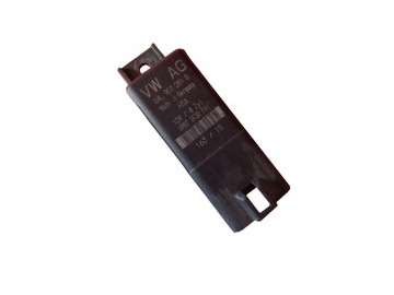 PRZEKAŹNIK ŚWIEC ZAROWYCH Volkswagen OE 04L907281B