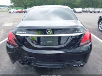 Mercedes Klasa C W205 2020 Mercedes-Benz Klasa C 43 AMG 4Matic 2020 3.0l 3.0 Benzyna 385KM, zdjęcie 4