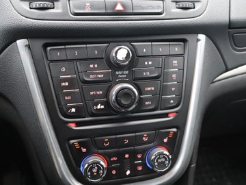 Opel Mokka I SUV 1.7 CDTI ECOTEC 130KM 2014 Opel Mokka 1.7 CDTI, Skóra, Navi, Xenon, Bi-Xenon, zdjęcie 12