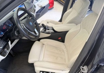 BMW Seria 5 G30-G31 Limuzyna Plug-In 2.0 530e 292KM 2021 BMW Seria 5 4x4 BMW 530e Plug-In HYB 292 KM 2021r 104.000 km Warszawa, zdjęcie 8