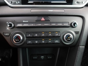 Kia Sportage IV SUV Facelifting 1.6 GDI 132KM 2020 Kia Sportage 1.6 GDI, Salon Polska, 1. Właściciel, zdjęcie 12