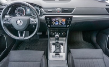 Skoda Superb III Kombi Facelifting 1.5 TSI 150KM 2019 Skoda Superb Skoda Superb 1.5 TSI Style DSG 1.5 Benzyna 150KM, zdjęcie 37