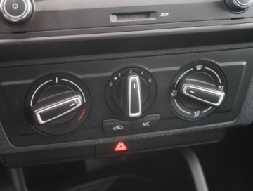 Seat Ibiza IV Hatchback 5d Facelifting 1.2 TSI 90KM 2015 Seat Ibiza 1.2 TSI, Salon Polska, Klima, zdjęcie 11