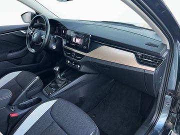 Skoda Kamiq Crossover 1.0 TSI 110KM 2021 Skoda Kamiq 1.0TSI 110KM Style SalonPL SerwisASO Full LED Virtual Acc Kame, zdjęcie 16