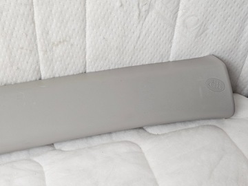 НАКЛАДКА КРЫШКИ СТОЙКИ ПРАВАЯ TOYOTA RAV4 V 62210-42100 JBL ДИНАМИК