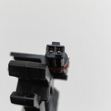 BMW 7 F01 F02 F03 F04 2010 PRAVÁ STRANA KLIKA VNĚJŠÍ DVEŘE ZADNÍCH