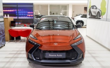 Toyota C-HR II SUV 1.8 Hybrid 140KM 2025 Toyota C-HR 1.8 Hybrid Executive 1.8 Hybryda 140KM, zdjęcie 1