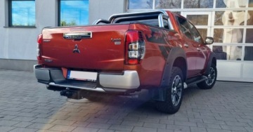 Mitsubishi L200 VI 2.2 Diesel 150KM 2019 Mitsubishi L200 Aut. 4x4 Super Select Instyle, I wl. polski salon, serwis, zdjęcie 8