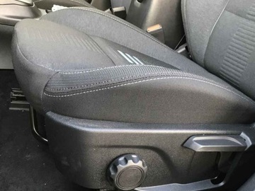 Ford Focus IV Hatchback Facelifting 1.0 EcoBoost MHEV 155KM 2025 Od ręki - Active X aut 1.0 EcoBoost 155KM / Pakiet Winter, zdjęcie 4