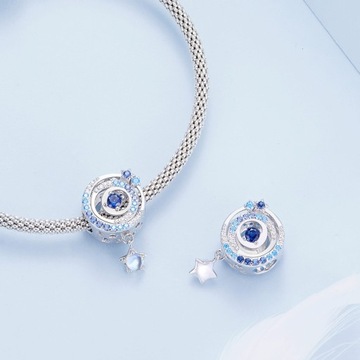 G974 Galaktyka i gwiazdy srebrny charms z kryształkami koralik beads