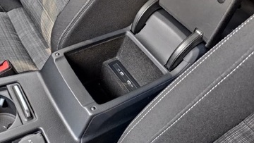 Volkswagen Passat B8 Variant Facelifting 2.0 TDI SCR 150KM 2022 Volkswagen Passat Variant 2.0TDI 150KM ACC SalonPL, zdjęcie 26