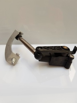 CZUJNIK POZIOMOWANIA LAMP ŚWIATEŁ XENON 1T0907503B
