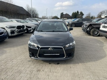 Mitsubishi Lancer IX Sedan 1.6 MIVEC 117KM 2015 Mitsubishi Lancer HAK Klimatyzacja Czujniki park., zdjęcie 5