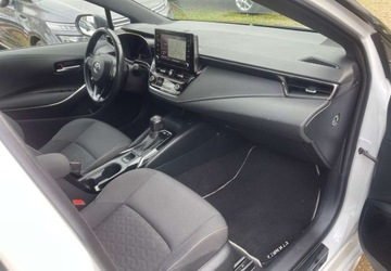 Toyota Corolla XII Hatchback 1.8 Hybrid 122KM 2021 Toyota Corolla Toyota Corolla 1.8 Hybrid Comfort 1.8 Hybryda 122KM, zdjęcie 13