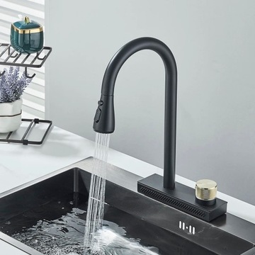 Смеситель для кухни Caterina с водопадом и гибким изливом Черный