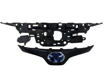 COROLLA E21 KOMBI HATCHBACK GRILL ATRAPA ZDERZAKA KOMPLETNA RADAR EMBLEMAT